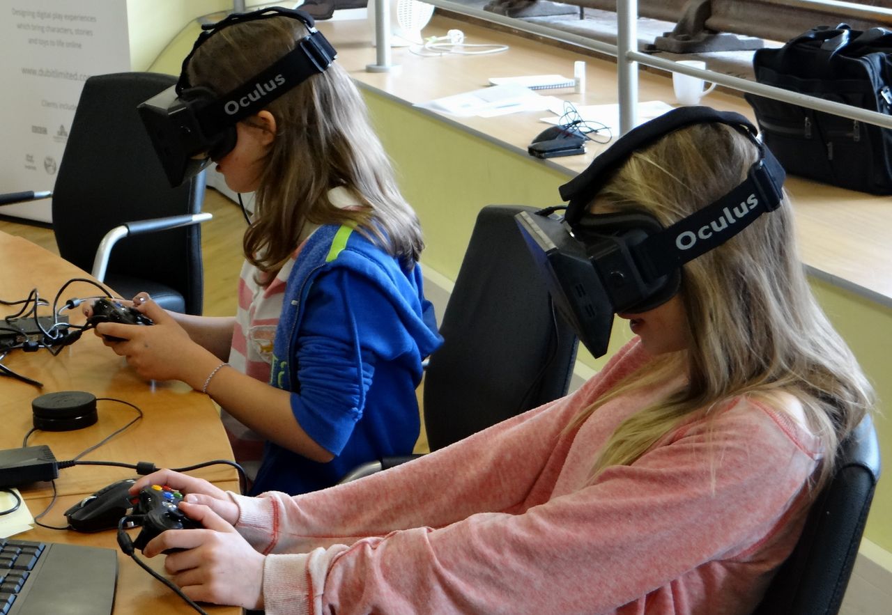 Badacze twierdzą, że dzieciaki pokochają wirtualną rzeczywistość