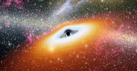 Odkryto czarną dziurę pięciokrotnie większą od Układu Słonecznego. Jest niezwykle żarłoczna
