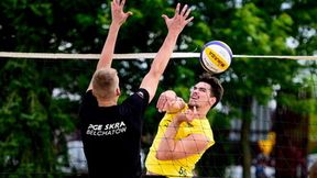 Plusliga: Trening zawodników PGE Skry Bełchatów na plaży (galeria)