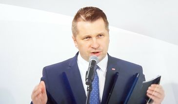 Przemysław Czarnek przekazał informacje dotyczące frekwencji w szkołach