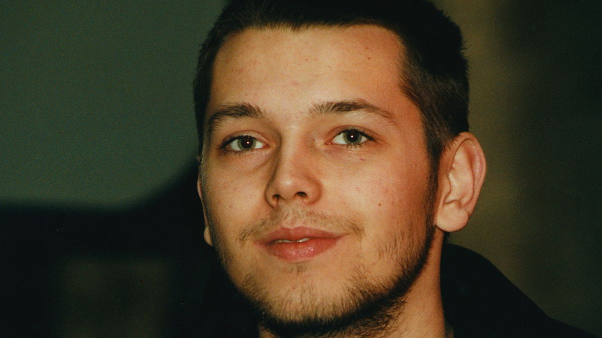 Gabriel Fleszar odświeżył swój hit "Kroplą deszczu"