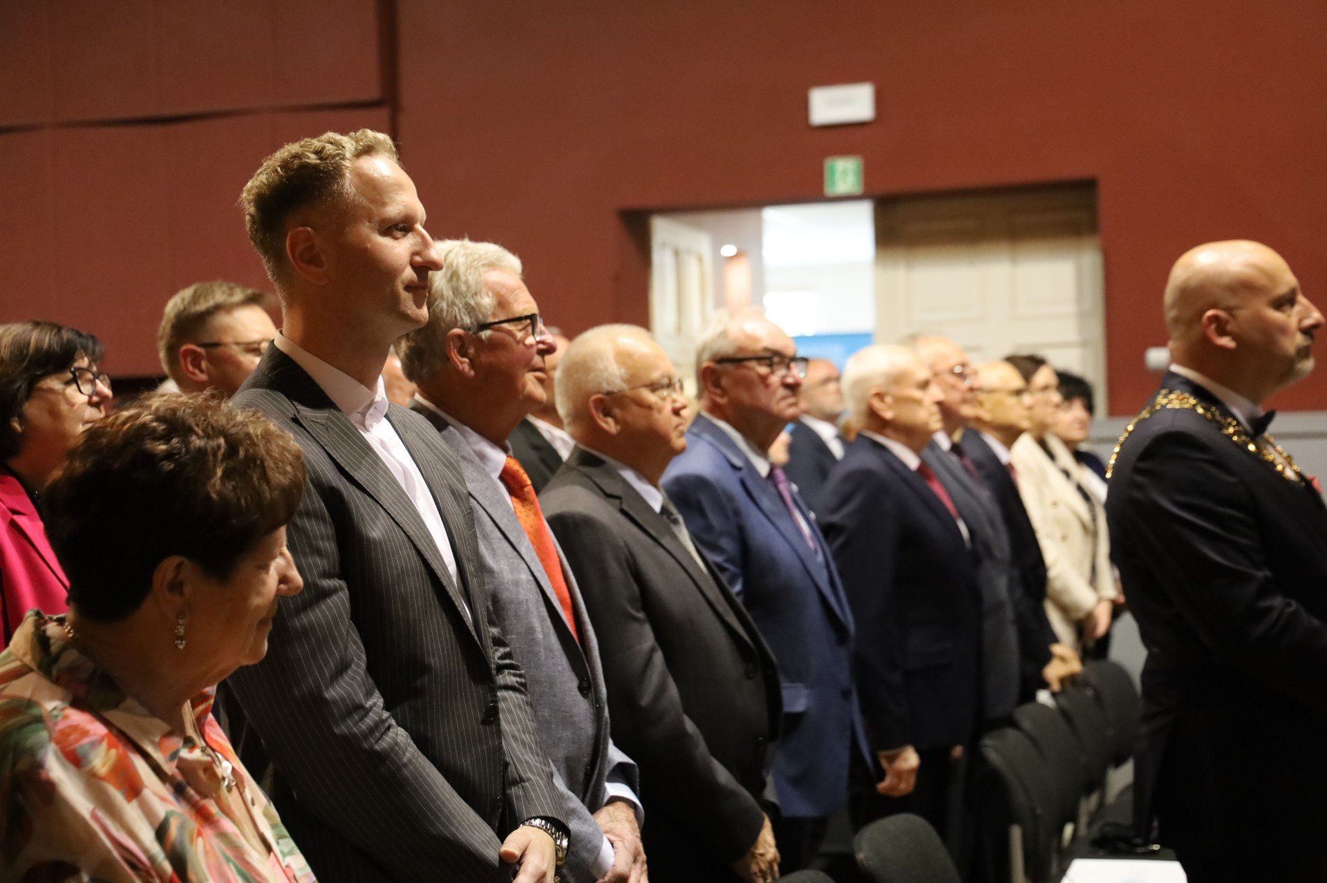 35-lecie samorządu. Uroczysta sesja Rady Miejskiej w Grodzisku. Wręczono medale za zasługi
