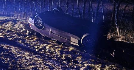 Pasażer zaciągnął ręczny. Wyszło zgodnie z przewidywaniami