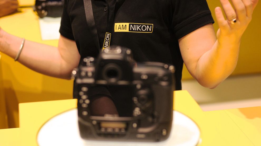 Co dalej z Canonem i Nikonem po trzęsieniu ziemi? 1
