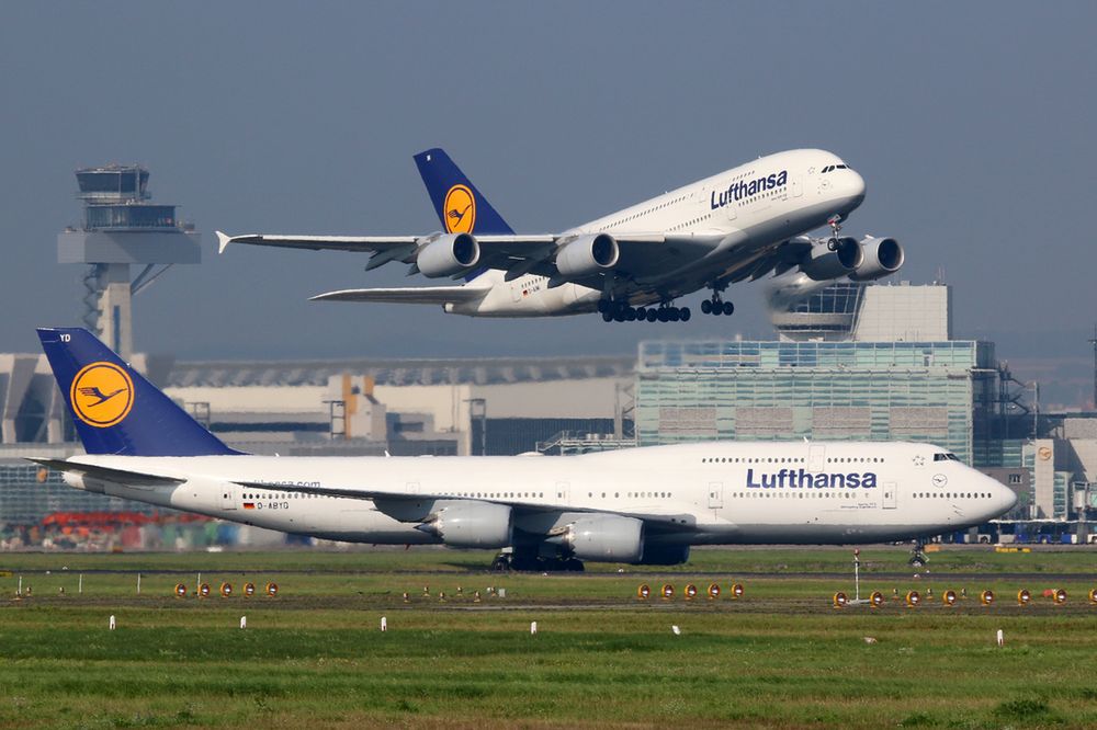 Strajk personelu pokładowego Lufthansy. 930 odwołanych lotów