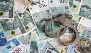 Kobieta szybko odjechała spod sklepu, gdy jej partner został złapany na kradzieży. Działali razem od pół roku