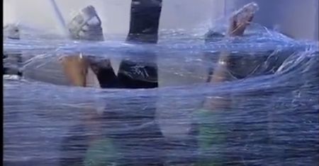 Nie do wiary, co zrobiła pasażerka samolotu. Wideo obiegło sieć