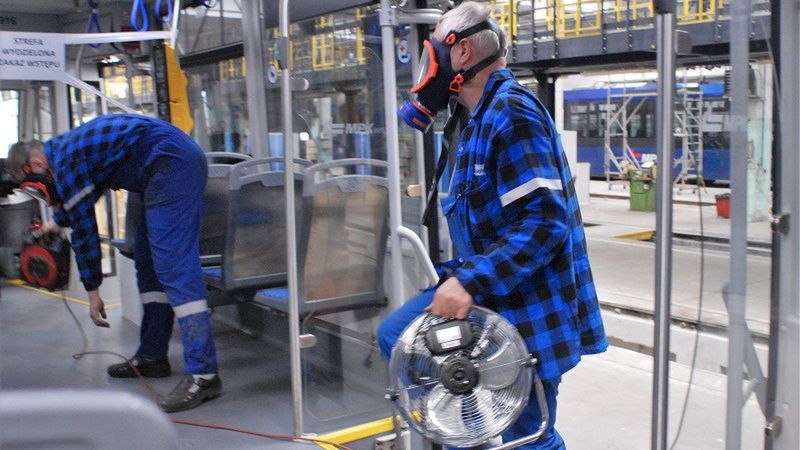 Wrocław. MPK w walce z COVID-19. 250 tys. zł na ozonowanie pojazdów