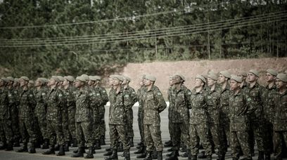 Osoby transpłciowe w wojsku? MON rozważa zmiany