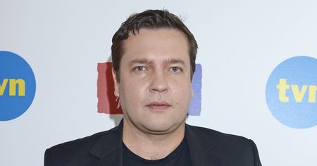 Tu zarabia, tam żyje. Nie ukrywa, dlaczego nie mieszka już w Polsce