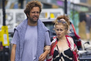 Helena Bonham Carter z młodszym partnerem. Spędzili razem czas w Londynie