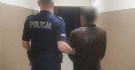 Stalker z Woli zatrzymany. Nachodził ekspedientki, zostawiał im prezenty