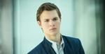 Ansel Elgort rozwija się muzycznie
