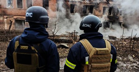 Rosyjskie ataki. Kilkunastu rannych po uderzeniu w budynku mieszkalne