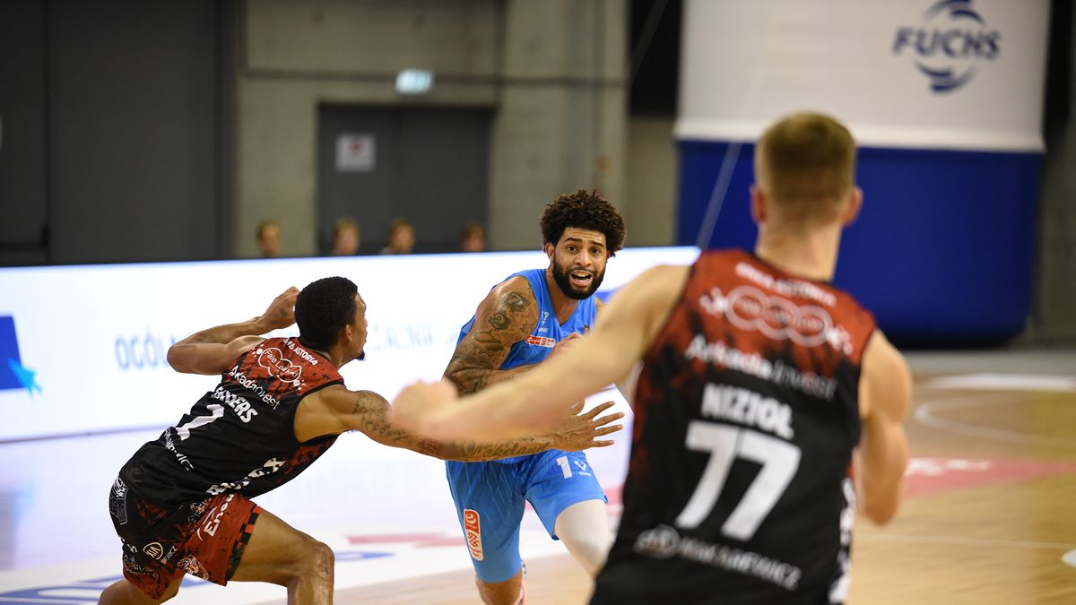 Materiały prasowe / Materiały prasowe / Szymon Szczur / Na zdjęciu: Josh Perkins