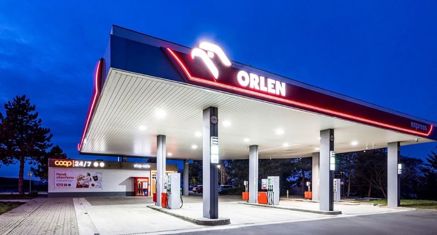 Orlen uruchomił w Czechach pierwszy samoobsługowy sklep. W zakupach pomaga awatar
