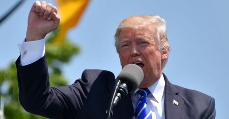 Donald Trump idzie na wojnę z mediami społecznościowymi