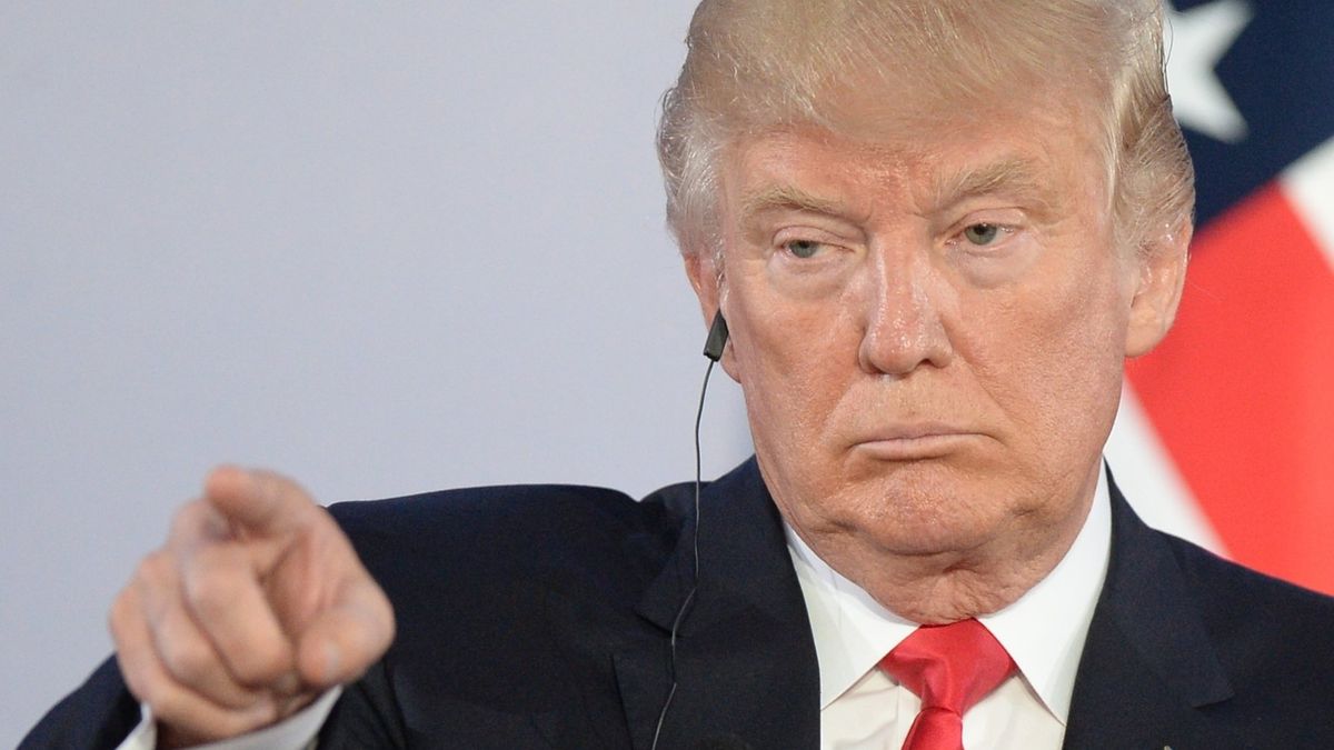 Donald Trump wytacza ciężkie działa przeciw Chinom.