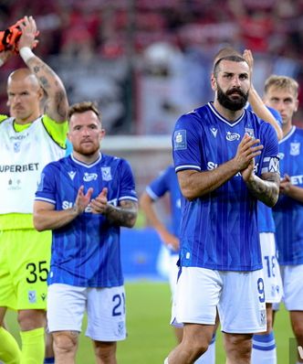 PKO Ekstraklasa: lider wciąż z bezpieczną przewagą, ciasno w czołówce, zobacz tabelę