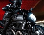 Ducati Diavel Dark - taki diabe straszny