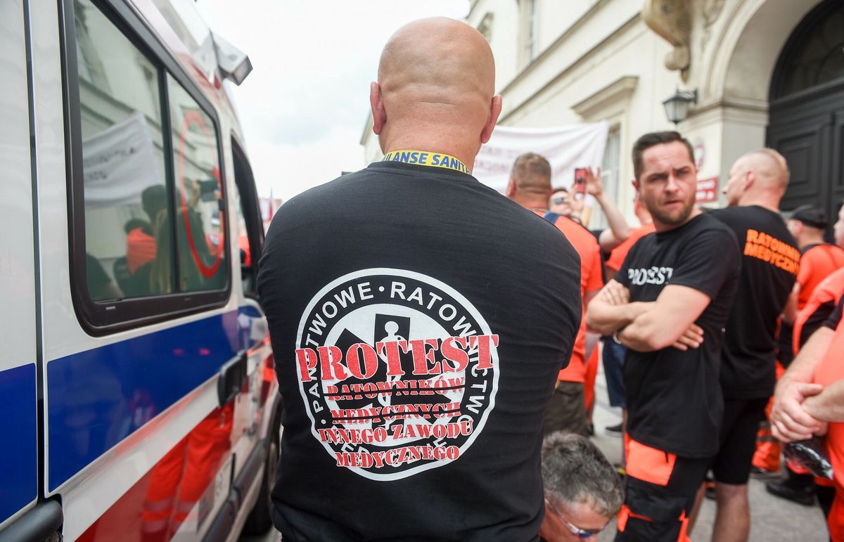 Protest ratowników medycznych ogarnia całą Polskę