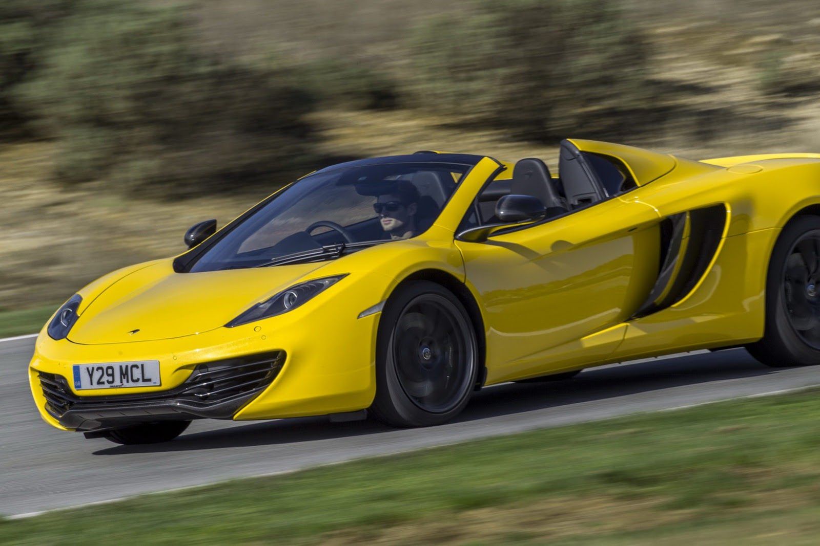 McLaren MP4-12C Spider - obszerna galeria prosto od producenta 22