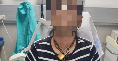 Hiszpania. Zaufała obcemu mężczyźnie, skończyła skrępowana łańcuchem
