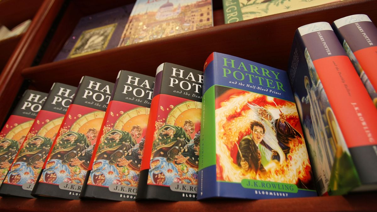 Egzemplarz książki pochodził z 1997 roku 