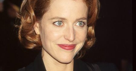 Gillian Anderson wprost o doświadczeniach z kobietami. Wspiera społeczność LGBT+