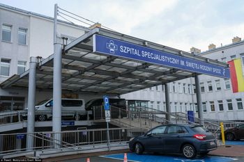 Nieświadomie podał podtlenek azotu pacjentce. Lekarz sam zadzwonił po policję