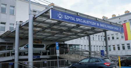 Nieświadomie podał podtlenek azotu pacjentce. Lekarz sam zadzwonił po policję
