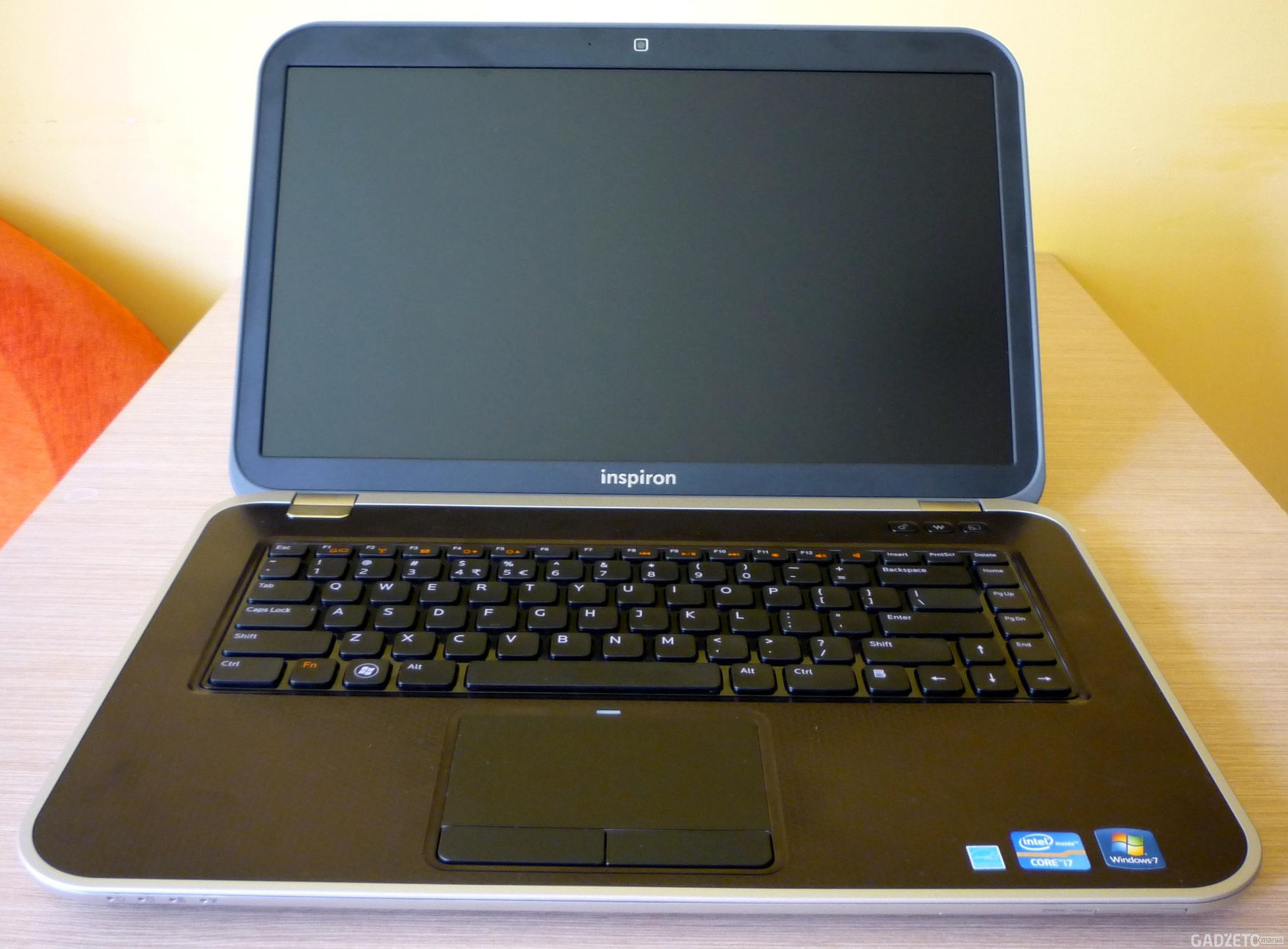 Dell Inspiron 15R Special Edition (7520) – test [Core i7-3612QM, Radeon HD 7730M] 2