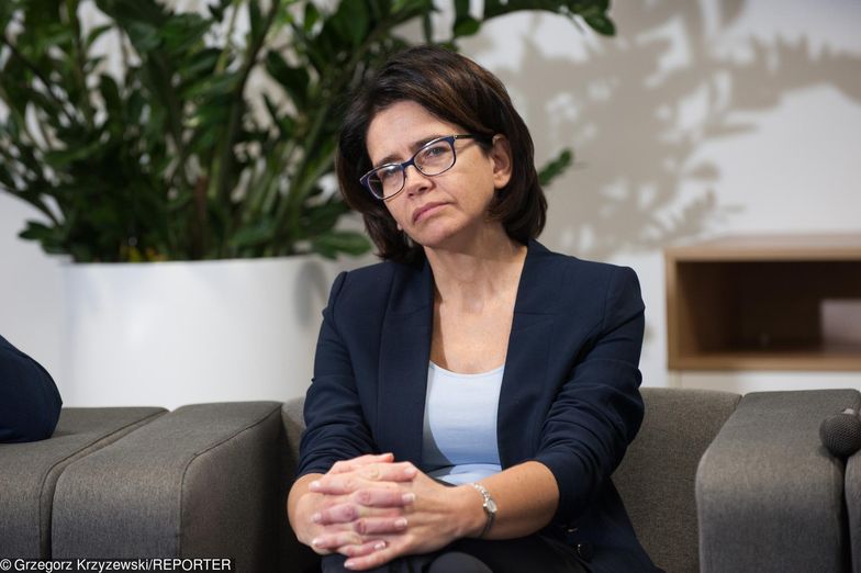 Anna Streżyńska żegna się ze stanowiskiem.