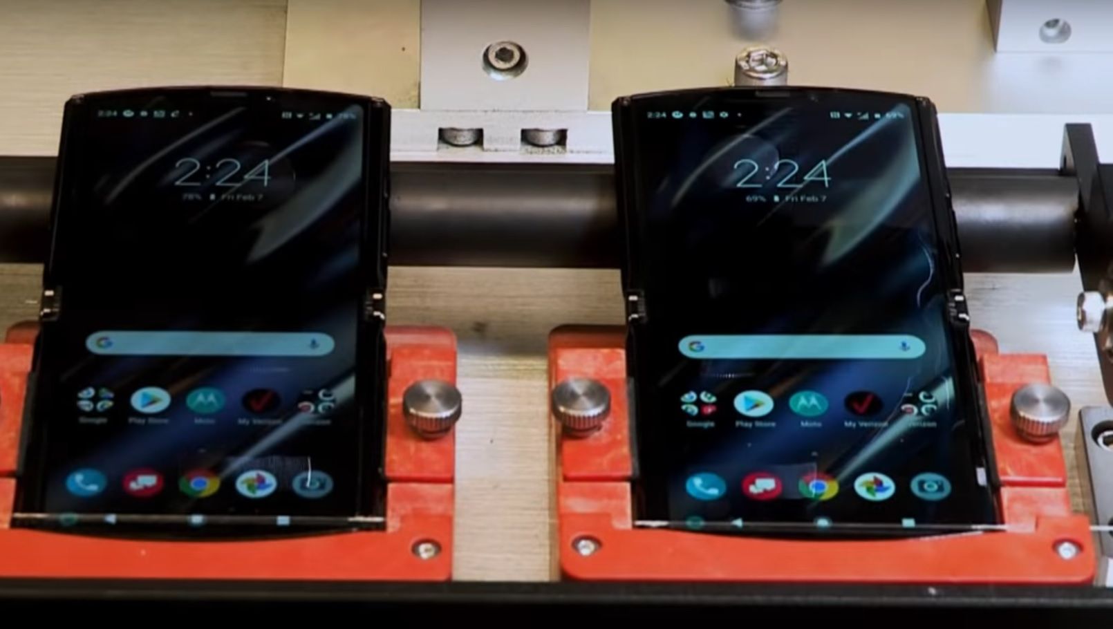 Motorola Razr w kolejnych testach. Tym razem wideo z nich udostępnił producent 1