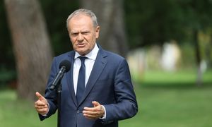 Nocna zmiana na stacjach. Premier zabrał głos