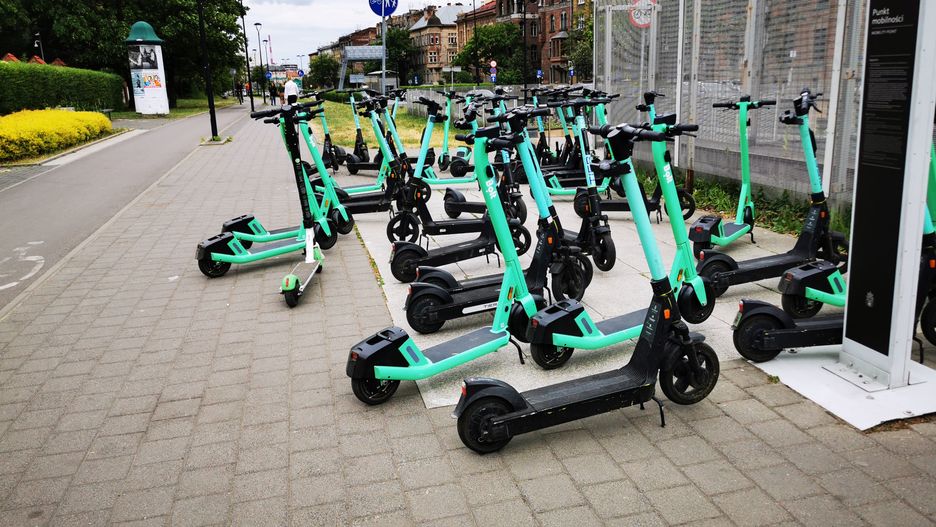 hulajnoga/ ilustracja