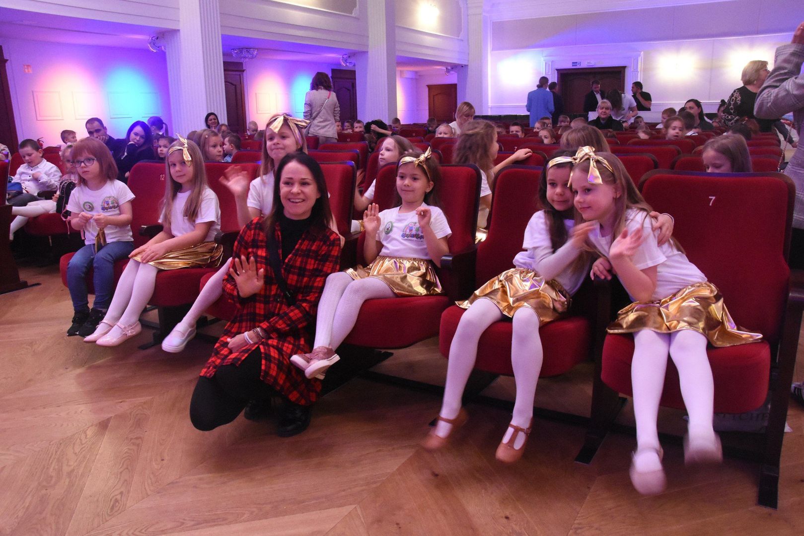 Tak jak w poprzednich latach 34. edycję Ogólnopolskiego Festiwalu Piosenki Religijnej Śremsong otworzyły występy przedszkolaków.