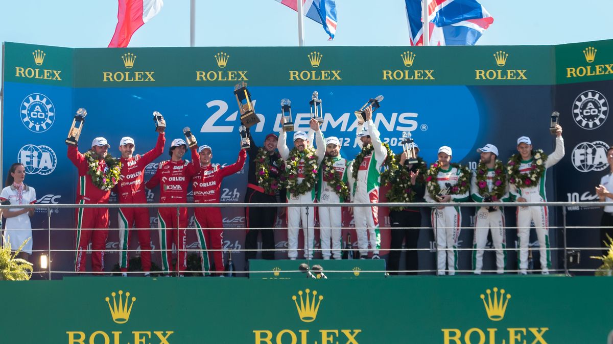 Materiały prasowe / Prema Orlen Team / Na zdjęciu: Prema Orlen Team na podium 24h Le Mans