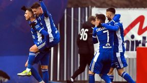 Trzy gole w Płocku. Petarda Vallo. Dwa słupki w jednej akcji