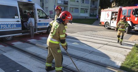 Policjant wjechał z impetem na czerwonym. Bulwersująca konsekwencja