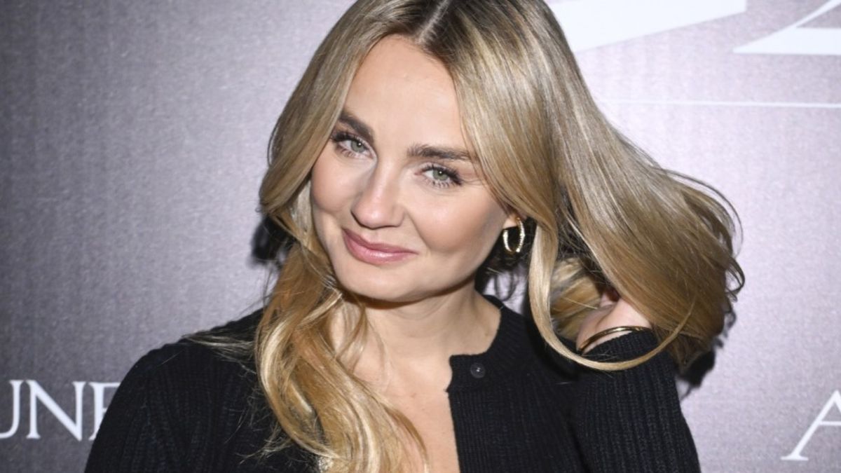 Małgorzata Socha pokazała kulisy przymiarek 