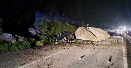 Potężny głaz spadł na drogę. Całe Włochy o tym mówią