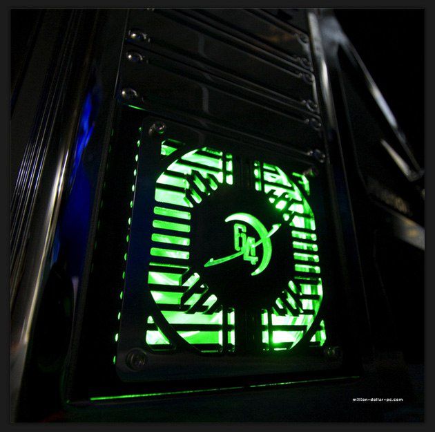 Million-Dollar-PC – komputery piękne jak marzenie 75