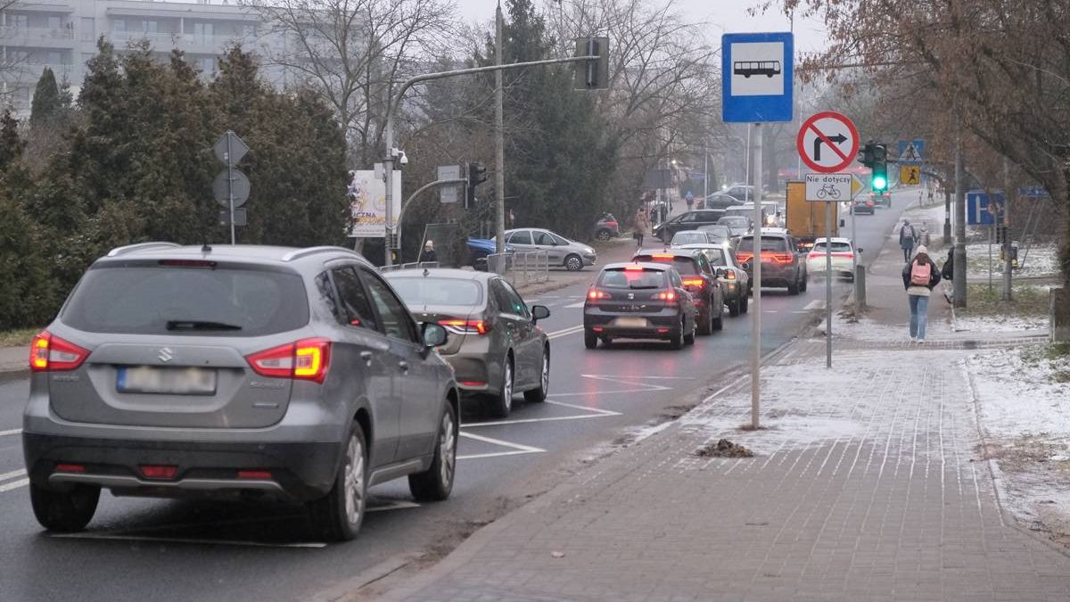 Tymczasowy przystanek autobusowy na al. Warszawskiej w Lublinie