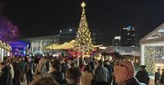 Poznań: Choinka rozbłysła na MTP, żeby zaraz zgasnąć. Ruszył jarmark bożonarodzeniowy. Zobacz zdjęcia