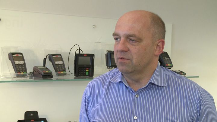 Płatność bezgotówkowa: małe firmy wciąż bez terminali, ale jest rozwiązanie