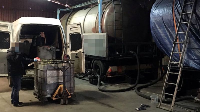 Członkowie grupy mogli wprowadzić na rynek ponad 1,4 mln litrów oleju, wartego około 6 mln zł