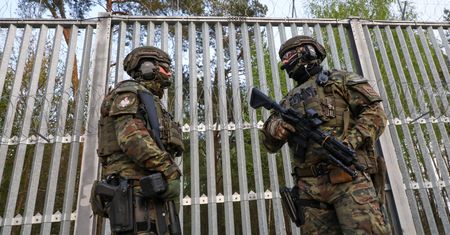 Polska zamknęła granice z Białorusią. Ruszają manewry "Zapad-2025"