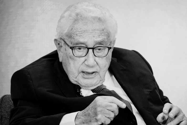 Henry Kissinger nie żyje. Nazywał siebie "kowbojem, który działa sam"
