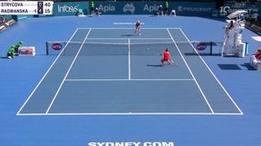 Radwańska – Strycova: firmowy skrót Polki